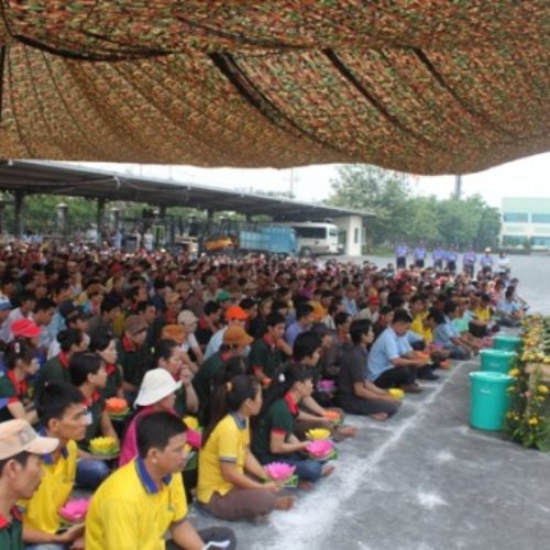 Khai Lễ Tắm Phật cho hơn 1,000 công nhân tại Cty Tiến Triển, Bình Dương