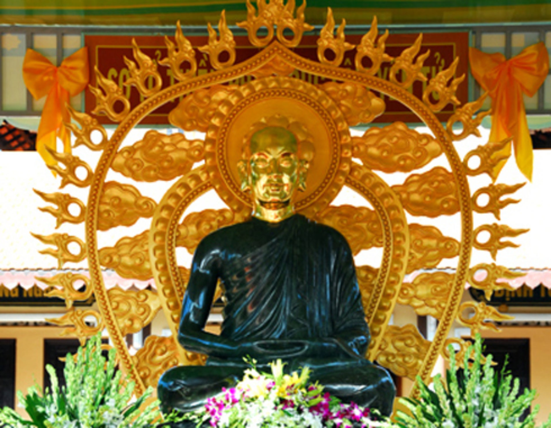 Đại lễ tưởng niệm 705 năm ngày Phật Hoàng Trần Nhân Tông nhập Niết Bàn