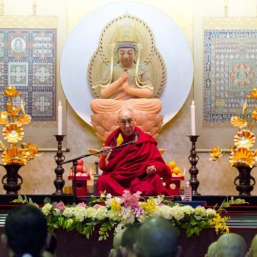 Luận giải về Phật giáo Kim cương thừa và các truyền thống Tạng truyền